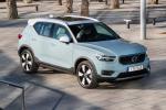 Volvo XC40 D4 Momentum 2017 года (WW)